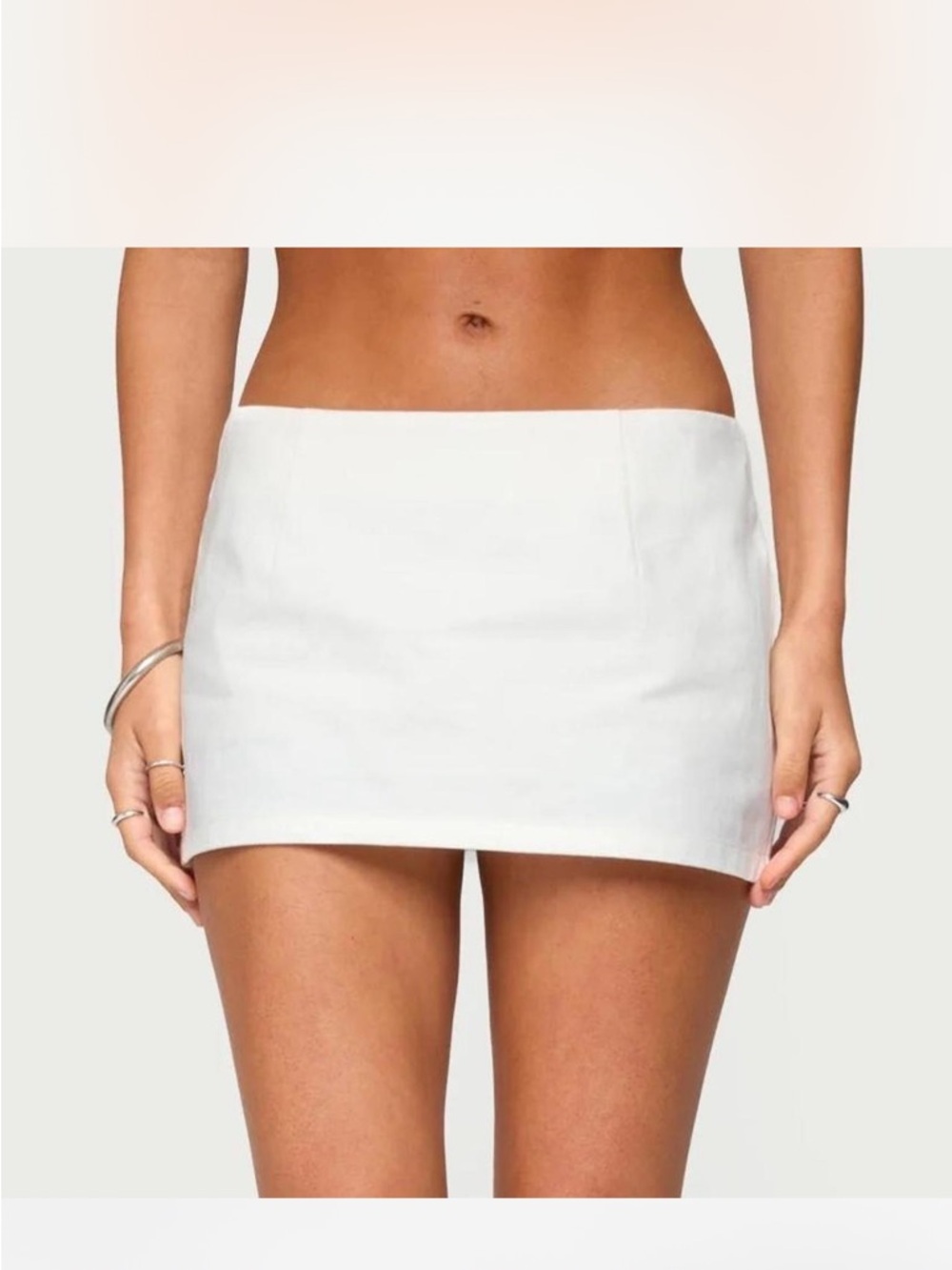 Edikted White Mini Skirt - Low-Rise Slim Fit
